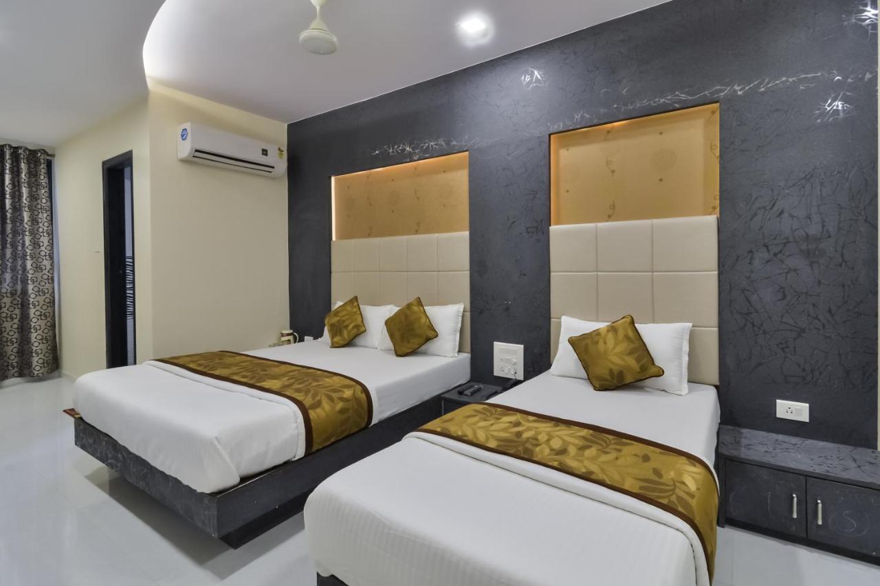 Hotel Aroma- Dadar Mumbai Exterior foto