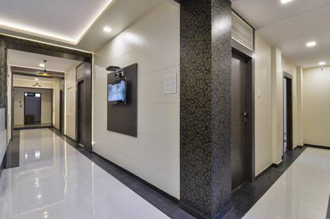 Hotel Aroma- Dadar Mumbai Exterior foto